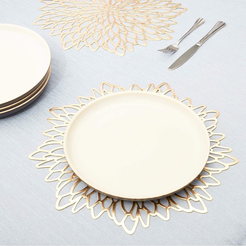Juvale 10-Pack Gold Vinyl Placemats